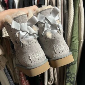 UGG bailey bow